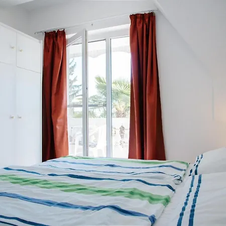 Komáromy Apartamento Gyenesdiás