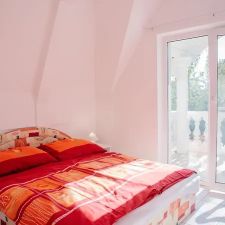 Apartamento Komáromy Gyenesdiás